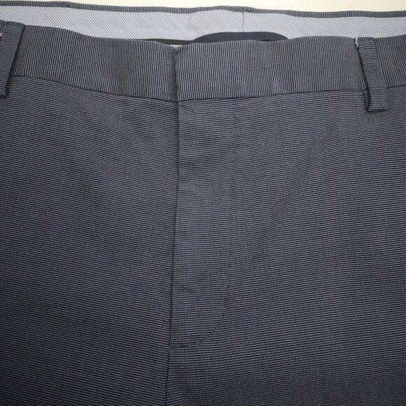 Kirkland Signature Custom Fit Men's Size 40/30 Navy Straight Pants - Picture 5 of 12